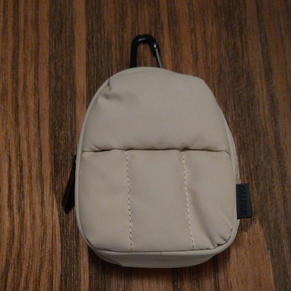 Calpak Luka Pouch